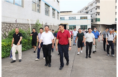 泉州科創(chuàng)中心、南安裝備協(xié)會(huì)聯(lián)合組織50多家企業(yè)學(xué)習(xí)考察 海絲商報(bào)